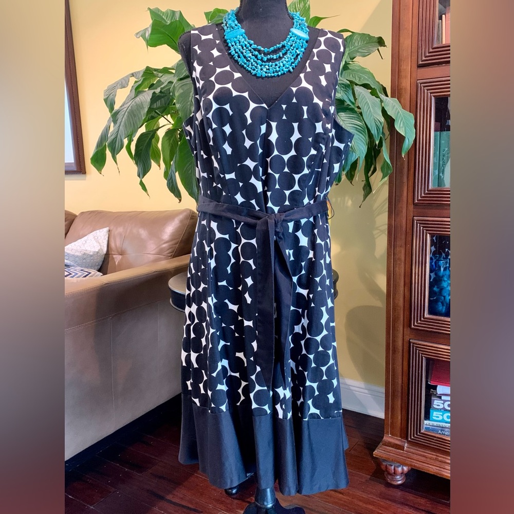 Jones Wear Dress polka dot black & white - Size 16